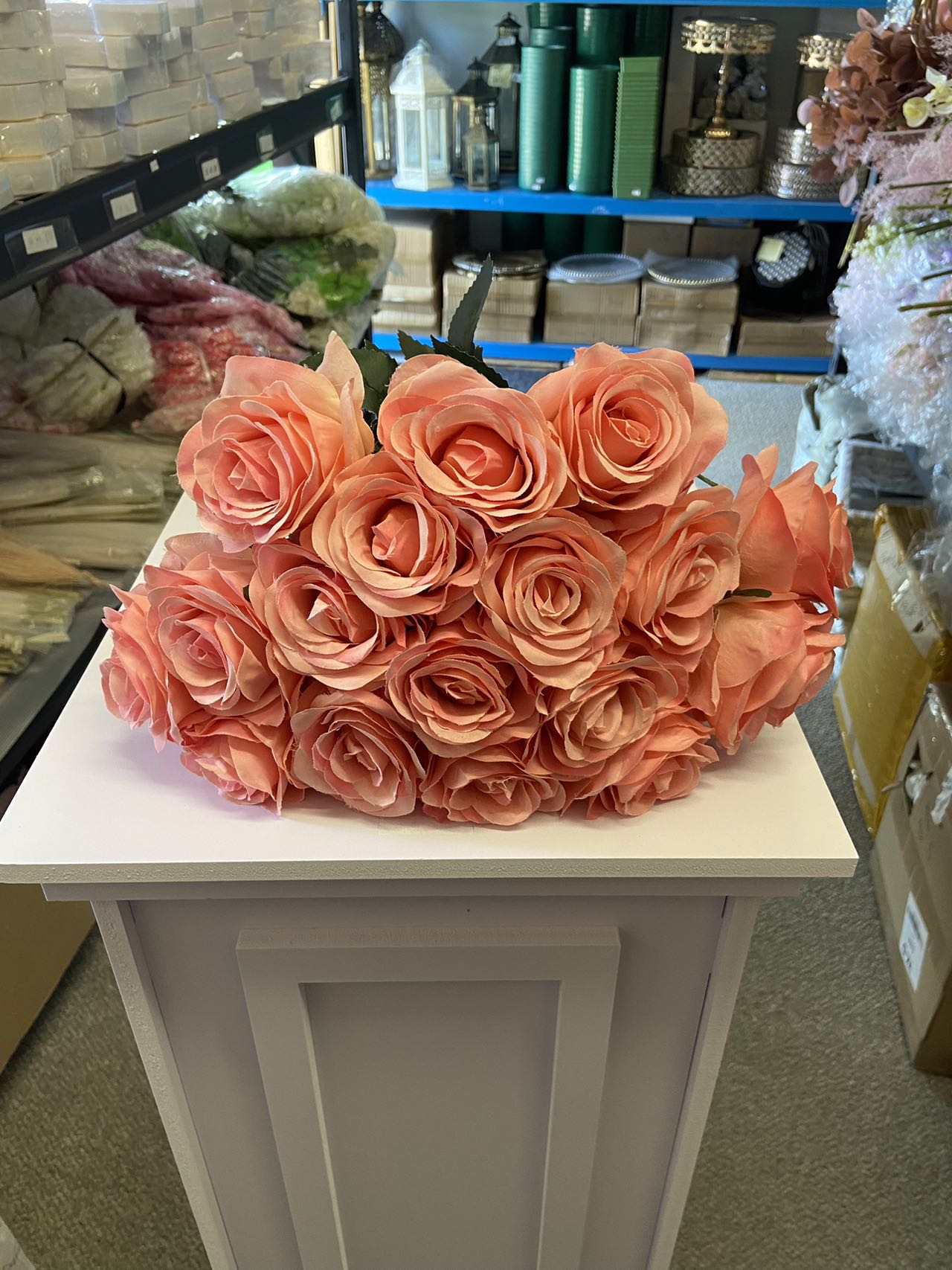 18 Stems Rose