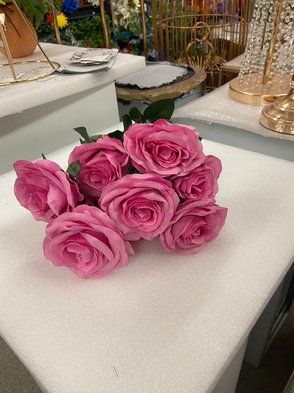 9 Stems Curled Side Rose