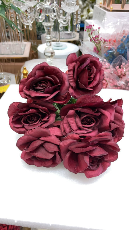 9 Stems Big Round Rose