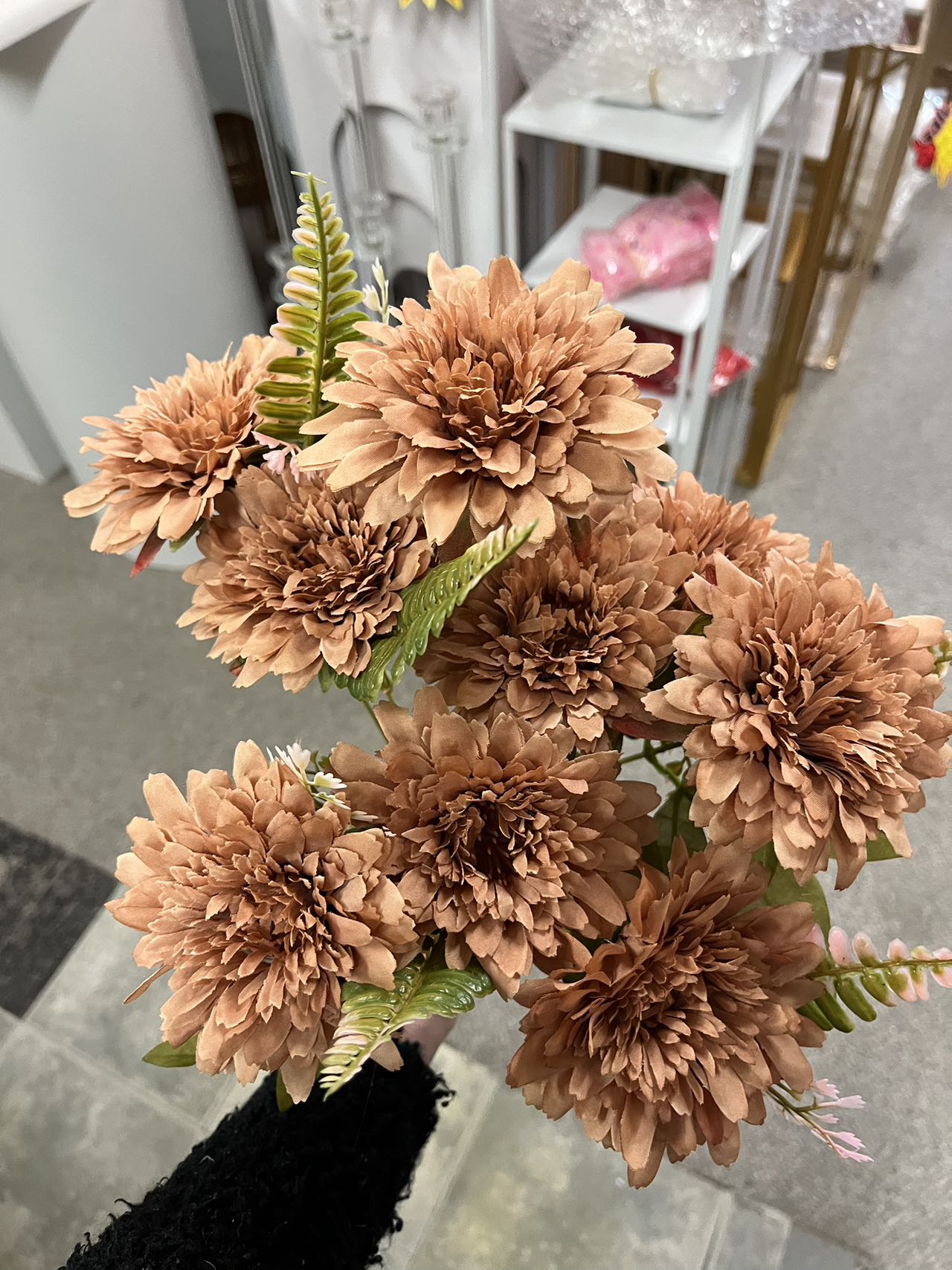 9 stems Chrysanthemum