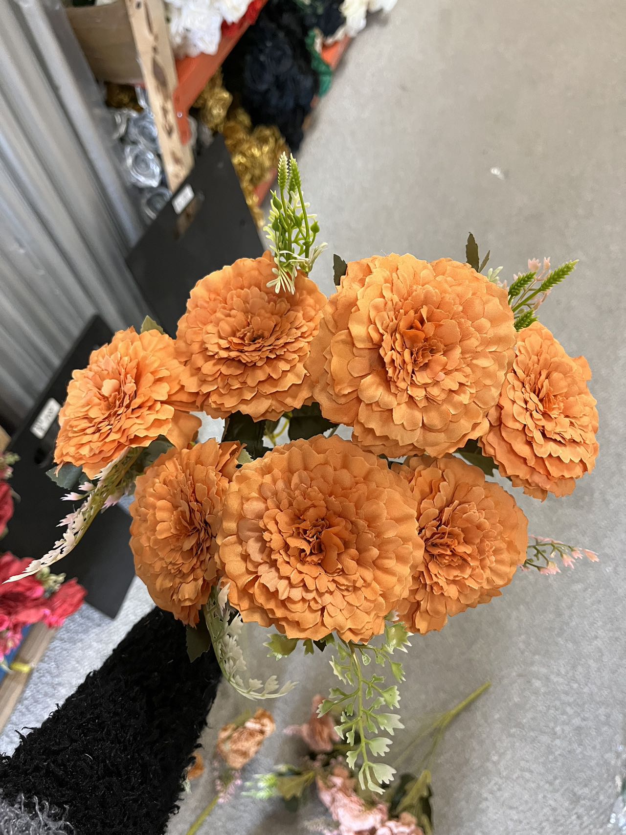 9 stems Chrysanthemum